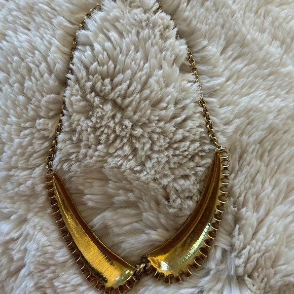 Vintage Marvella gold tone Necklace - Picture 2 of 5
